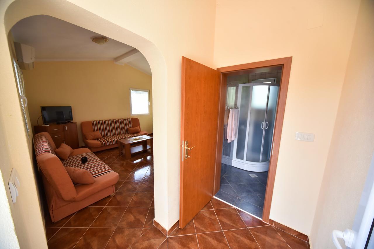 Apartmani Stanisic Canj Exterior photo